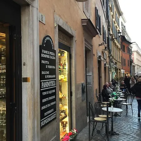 Sweet Life Trevi * Rome